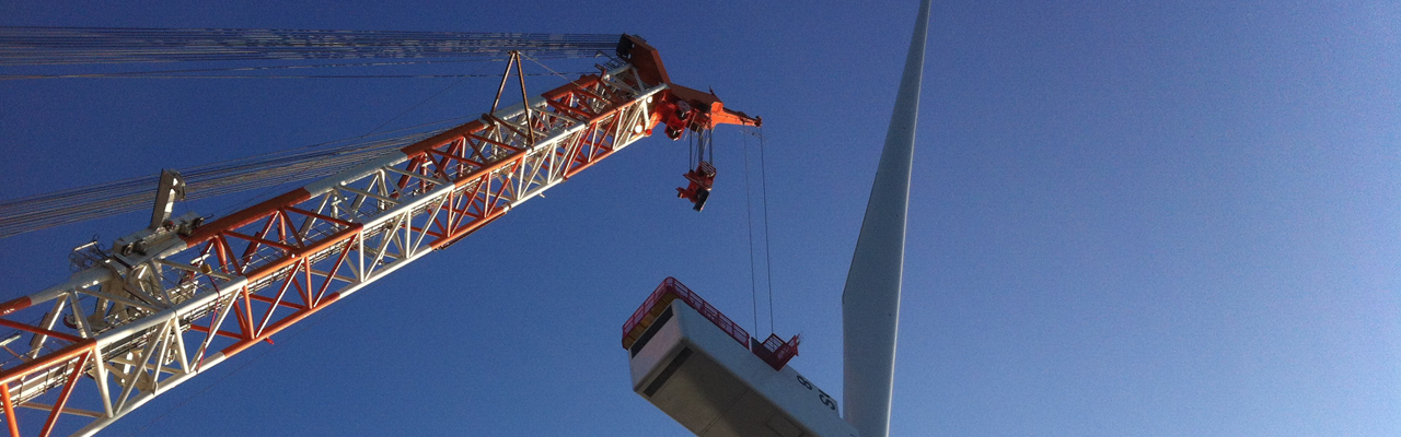 Windturbine im Bau