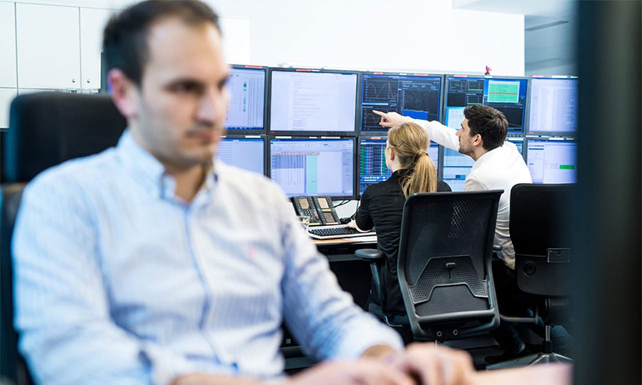 Mitarbeiter auf dem Trading Floor