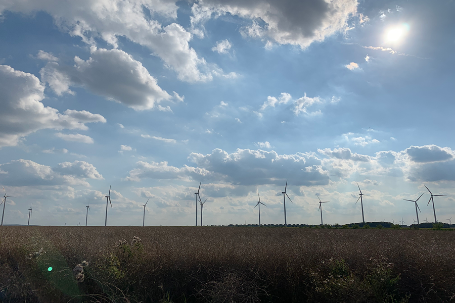 Windpark Bedburg Turbinenreihe