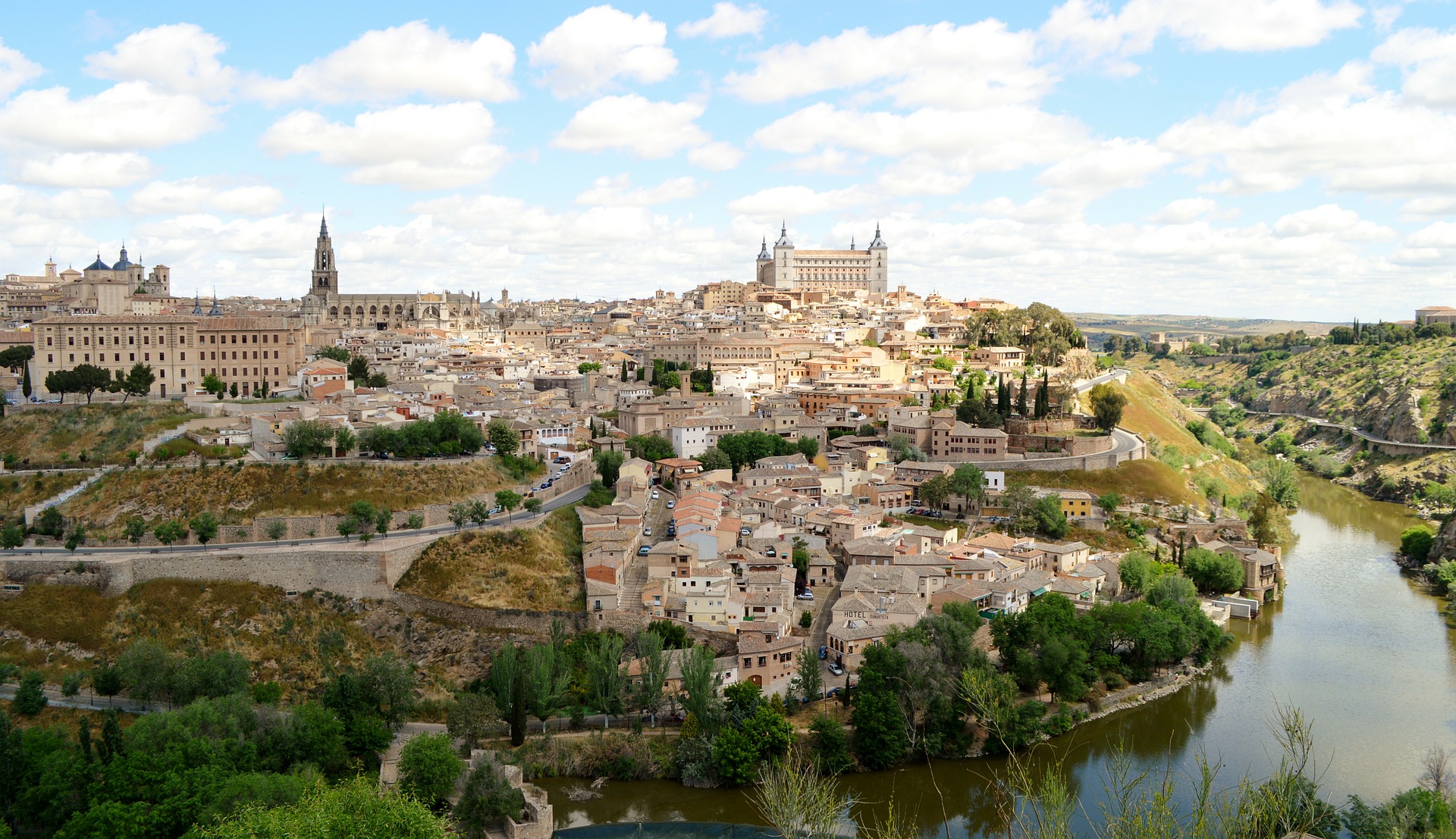 Toledo-Spain-aventron-Statkraft-solar-park.jpg